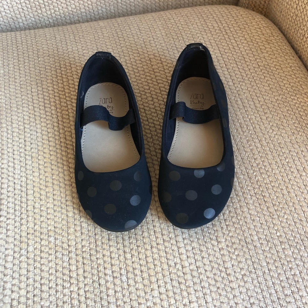 Zara baby polka dot shoes